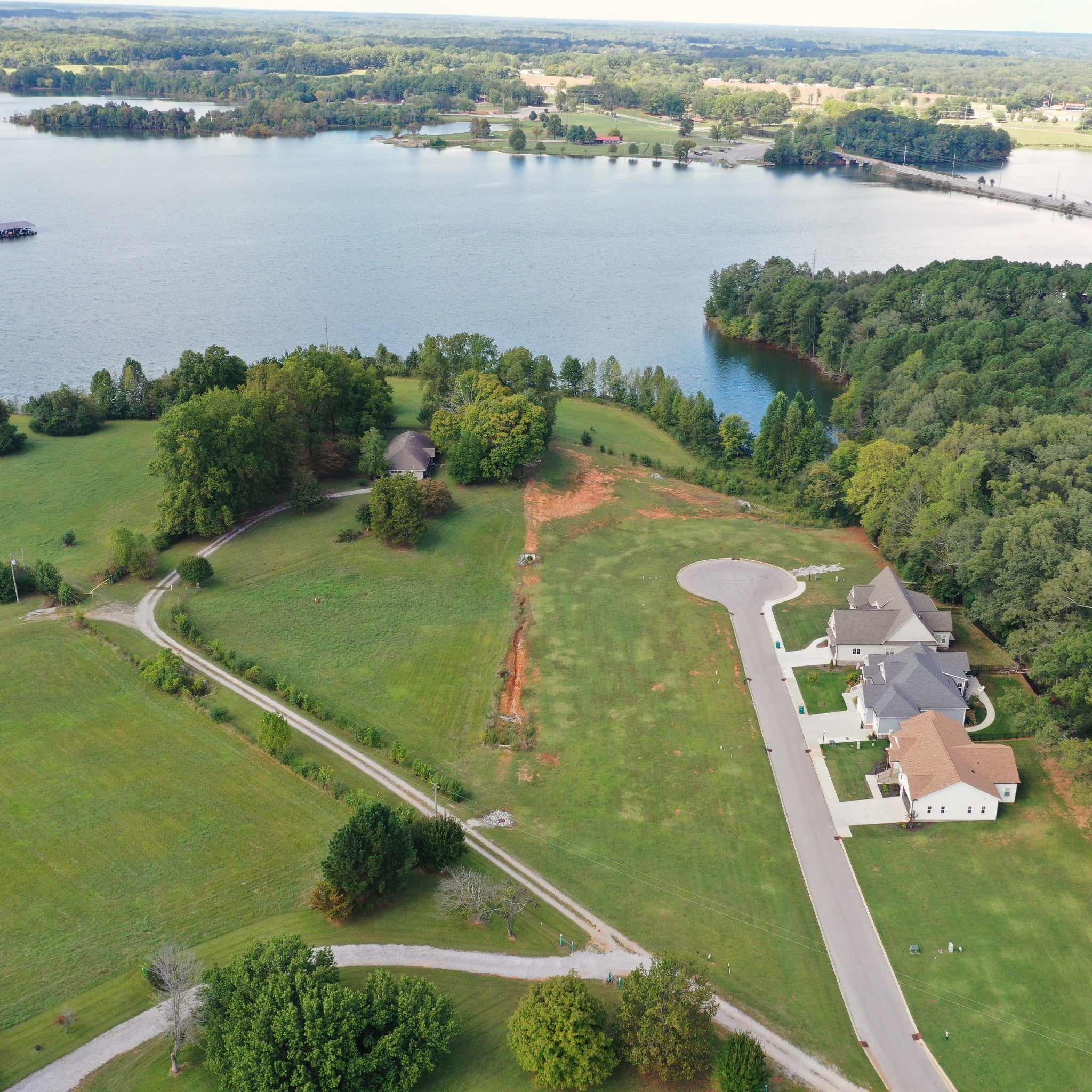 Photo of Listing #3032406