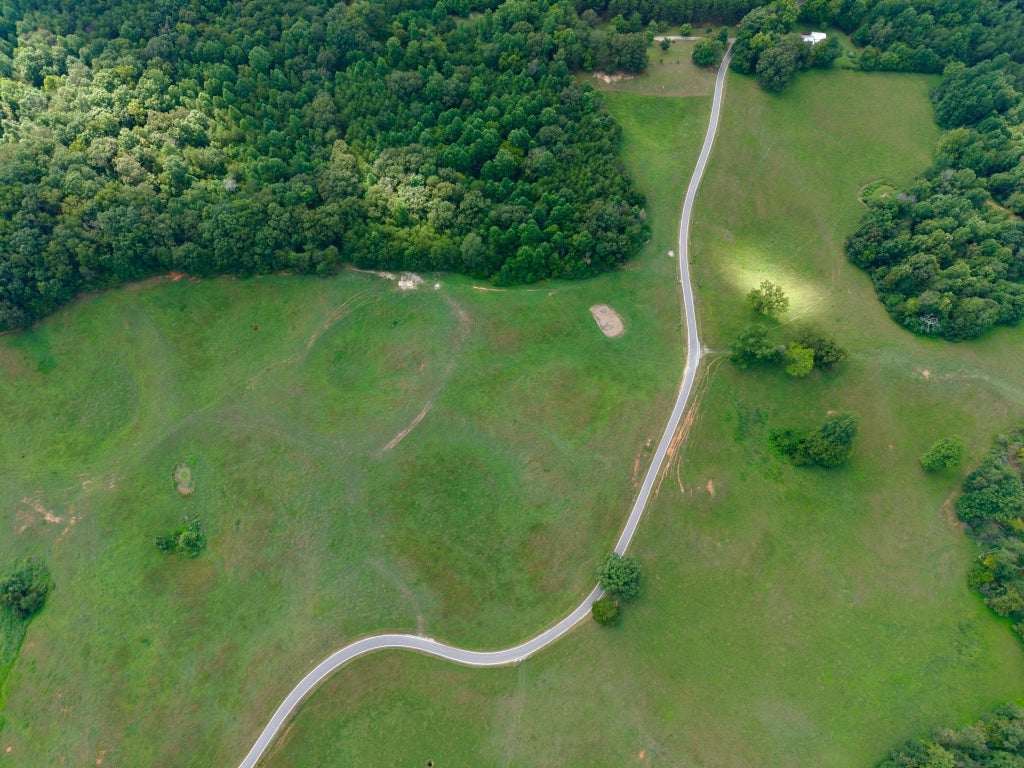 23 West Of Barlow Rd, Rock Island