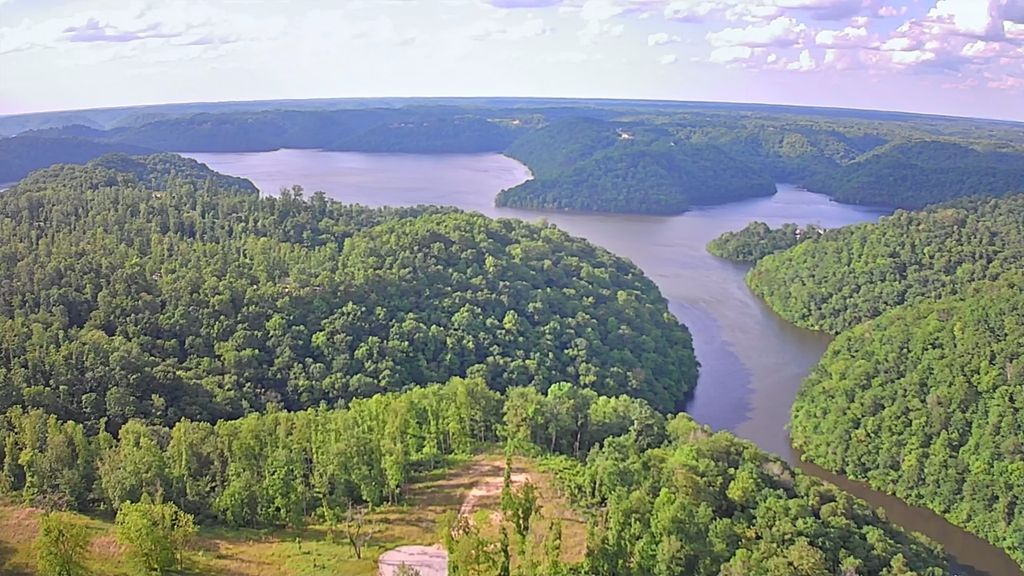 0 Peninsulas Edge Dr, Smithville