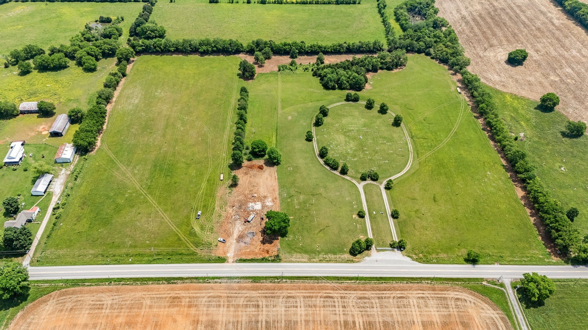 Photo of Listing #3045405