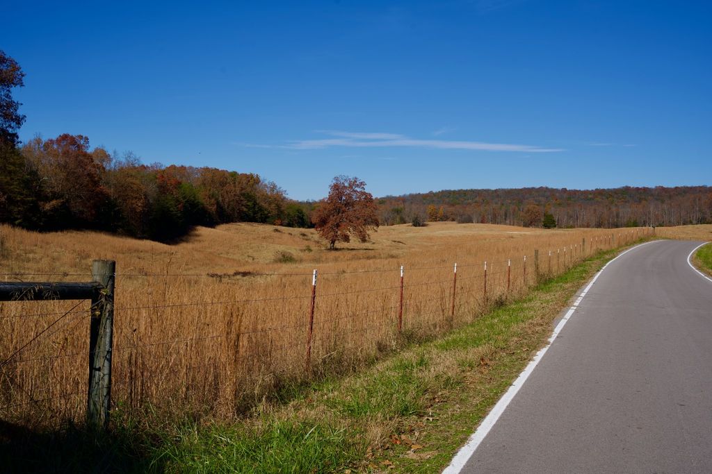 7 West Of Barlow Rd, Rock Island
