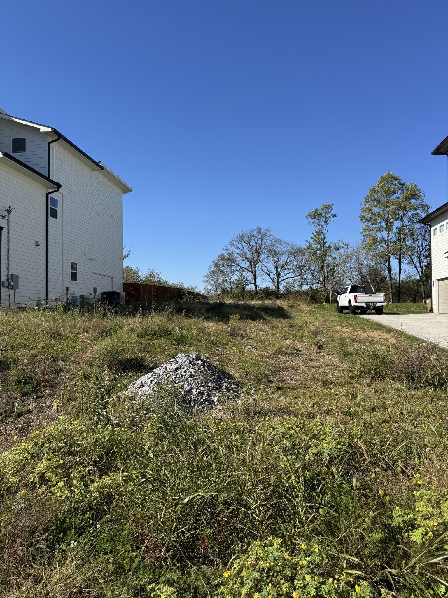 Photo of Listing #3056946