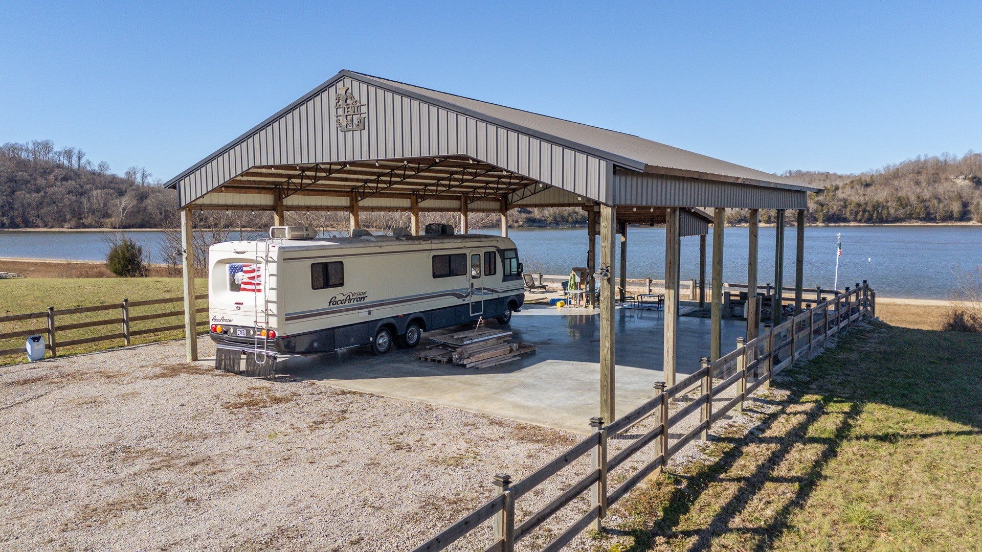 Photo of Listing #3060444