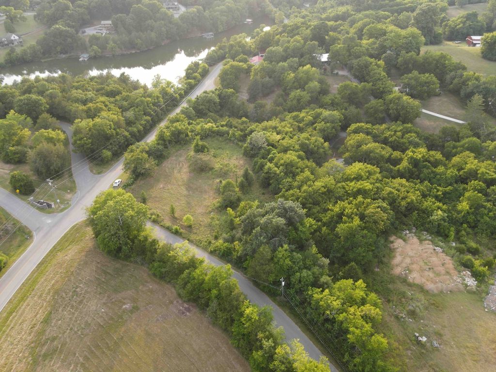 0 Peach Valley Rd, Gallatin