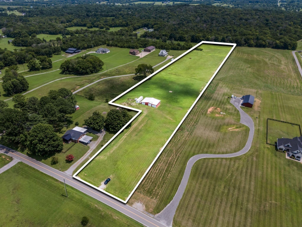 1295 Sugar Flat Rd, Lebanon