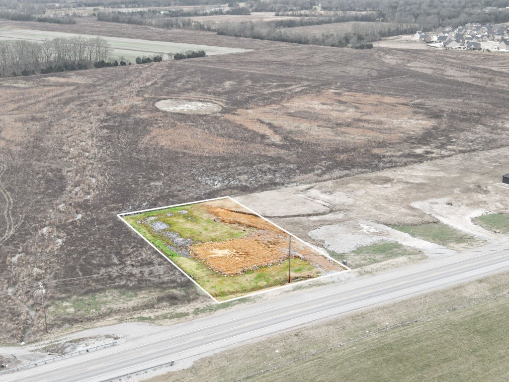 15201 State Highway 99, Eagleville