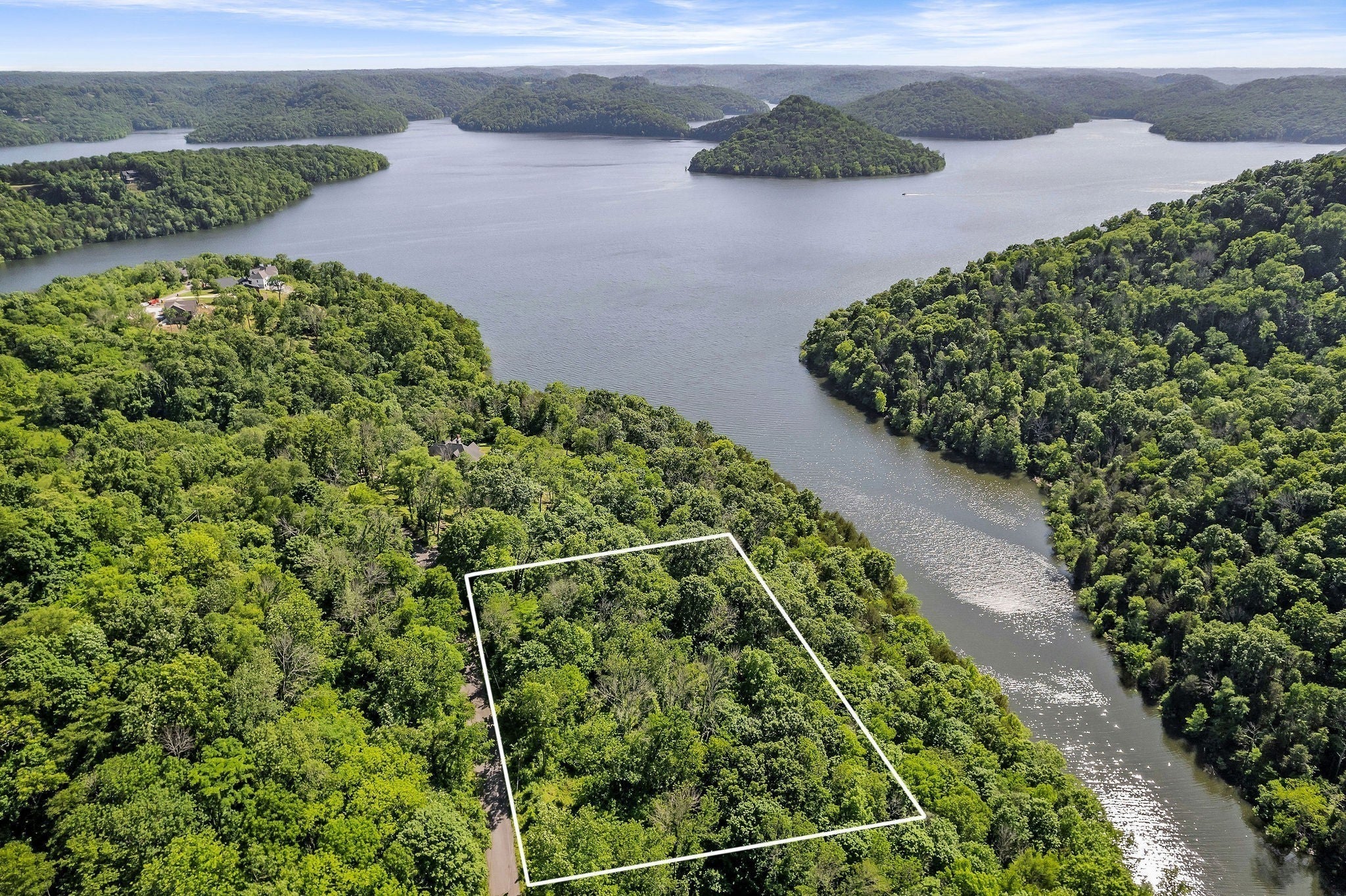 Photo of Listing #3079778