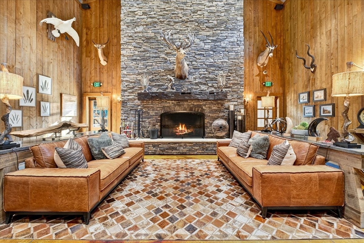 Photo of Listing #3127639