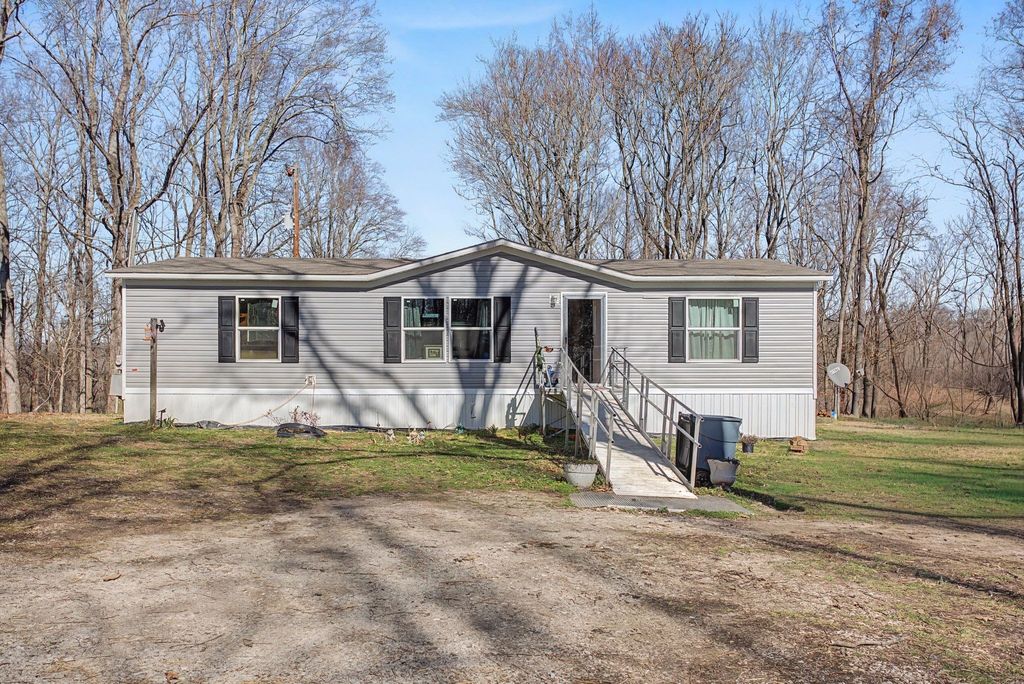 5076 Southpoint Ridge Road, Hampshire