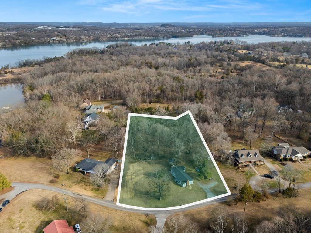 200 Burris Rd, Mount Juliet