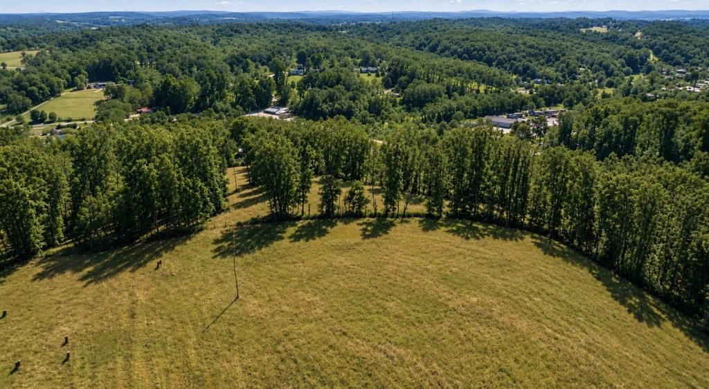 39 Old Highway 149, Erin