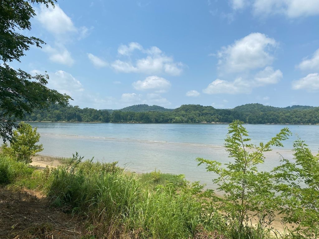 2563 Hardin Bottom River Rd, Clifton