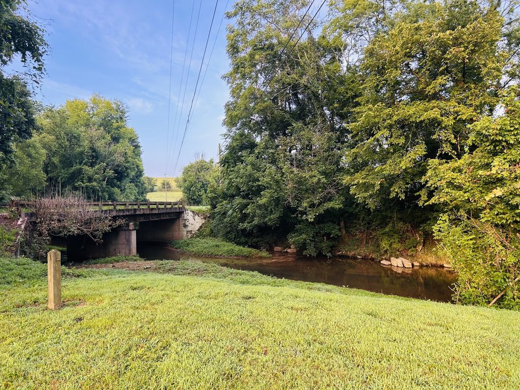 0 Clyde Gleaves Rd, Wartrace