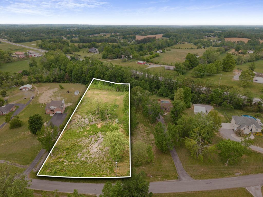 116 Angela Ln, Westmoreland