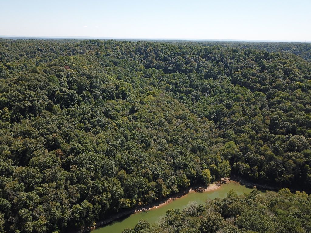 154 Center Hill Shores Drive, Smithville