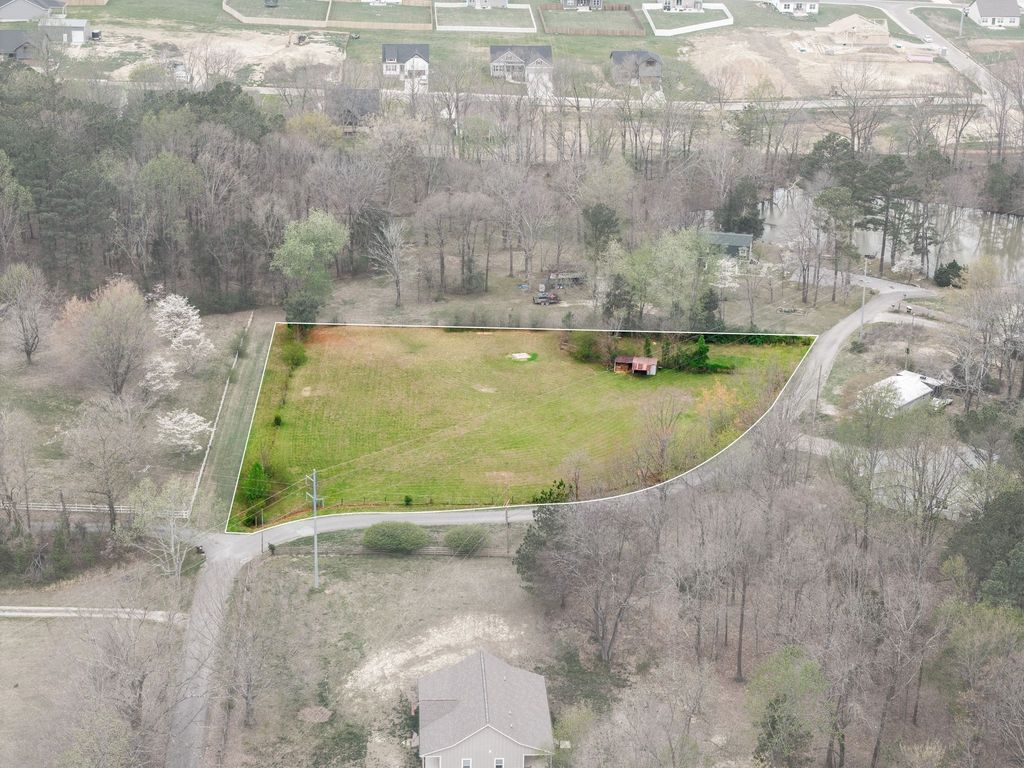 2686 Bellar Road, Greenbrier