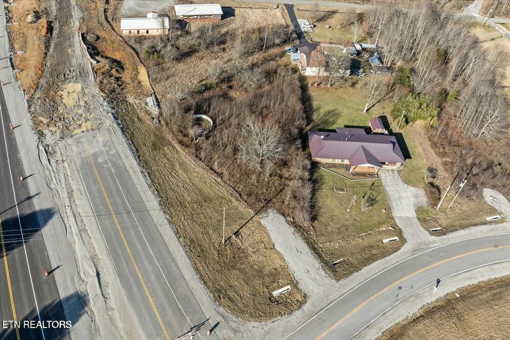 13 Whittenburg Rd, Crossville