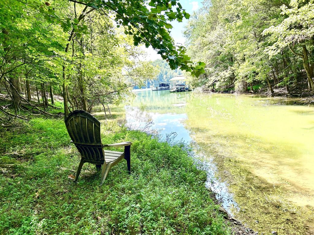 190 Jd Lane, Lynchburg