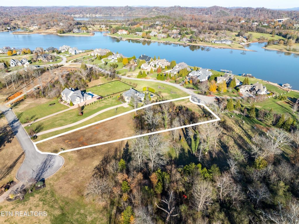 3637 Lashbrooke Way, Louisville