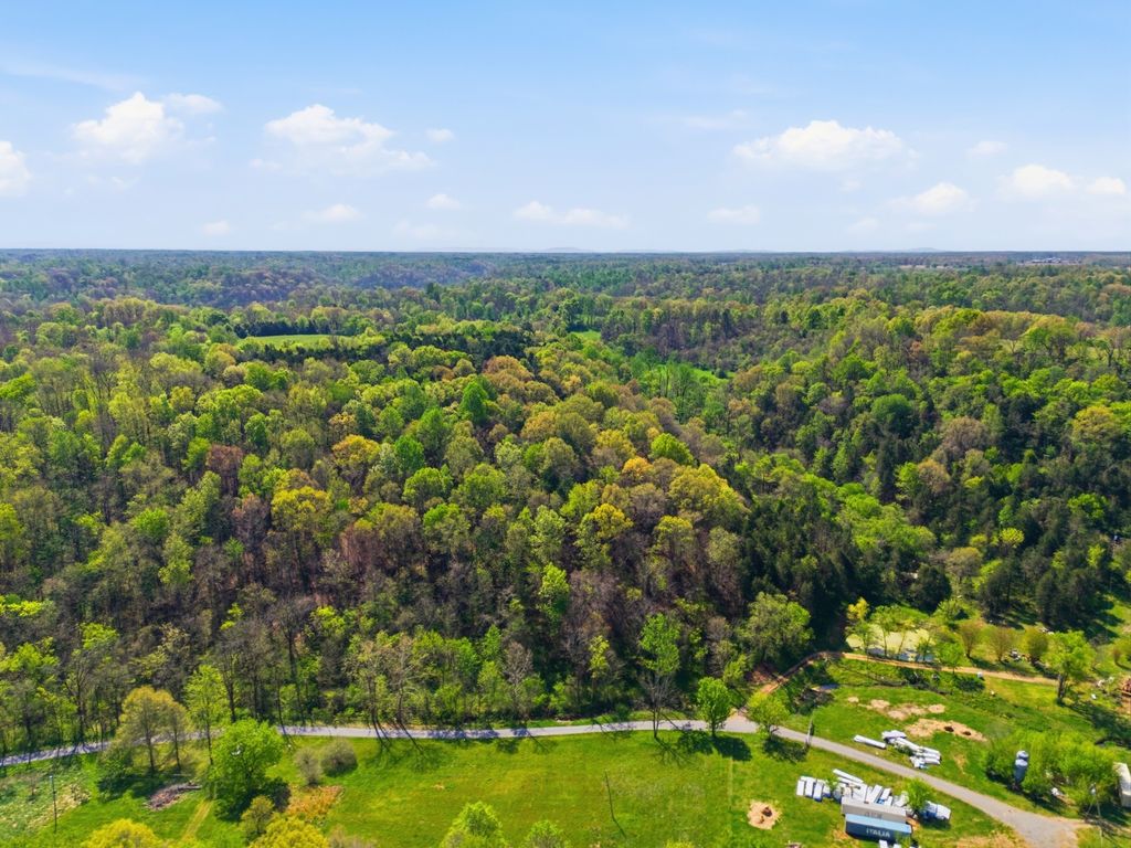 66 Thompson Hollow Rd, Taft