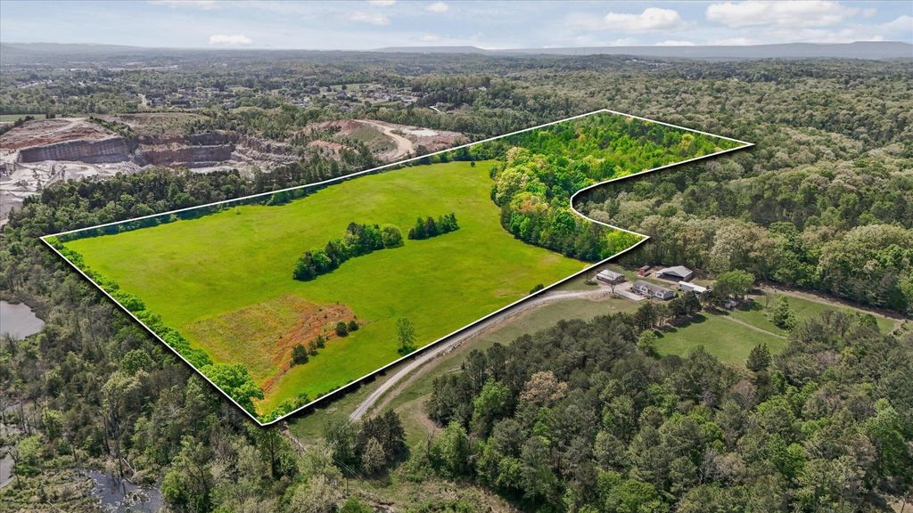 527 Childers Lane, Ringgold