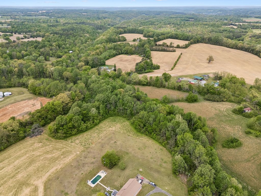1059 Old Railroad Bed Rd, Taft