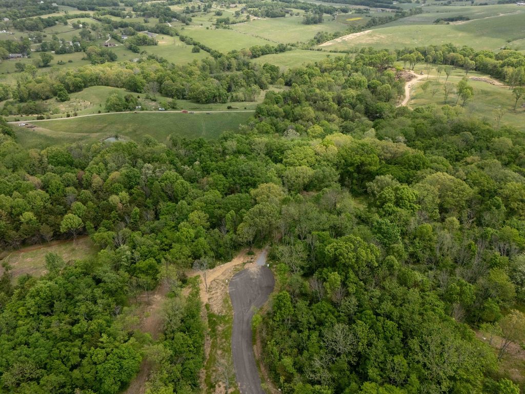 8018 Wilder Pass, Arrington