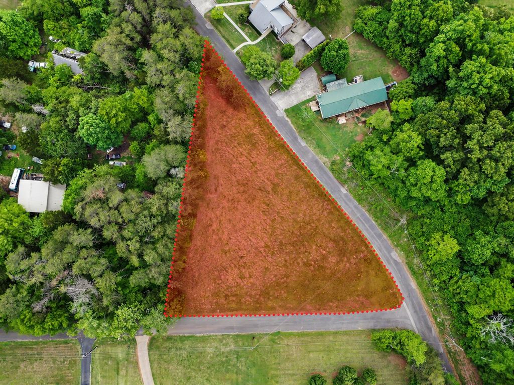 1107 Evergreen Trl, Dandridge