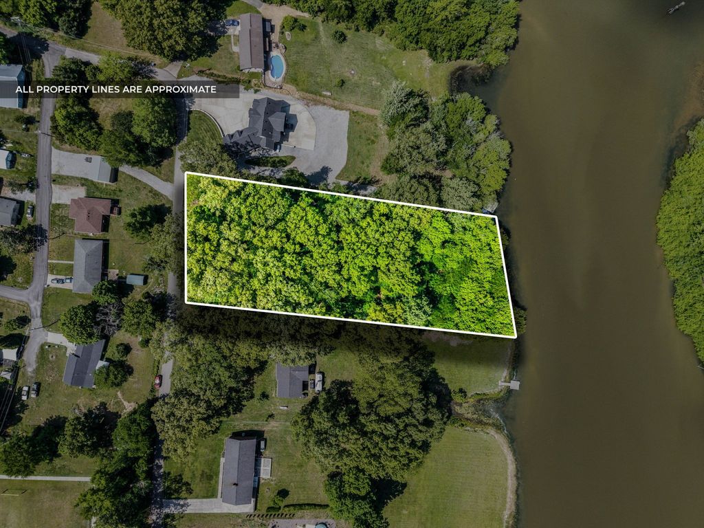 0 Lakeview Dr, Dover