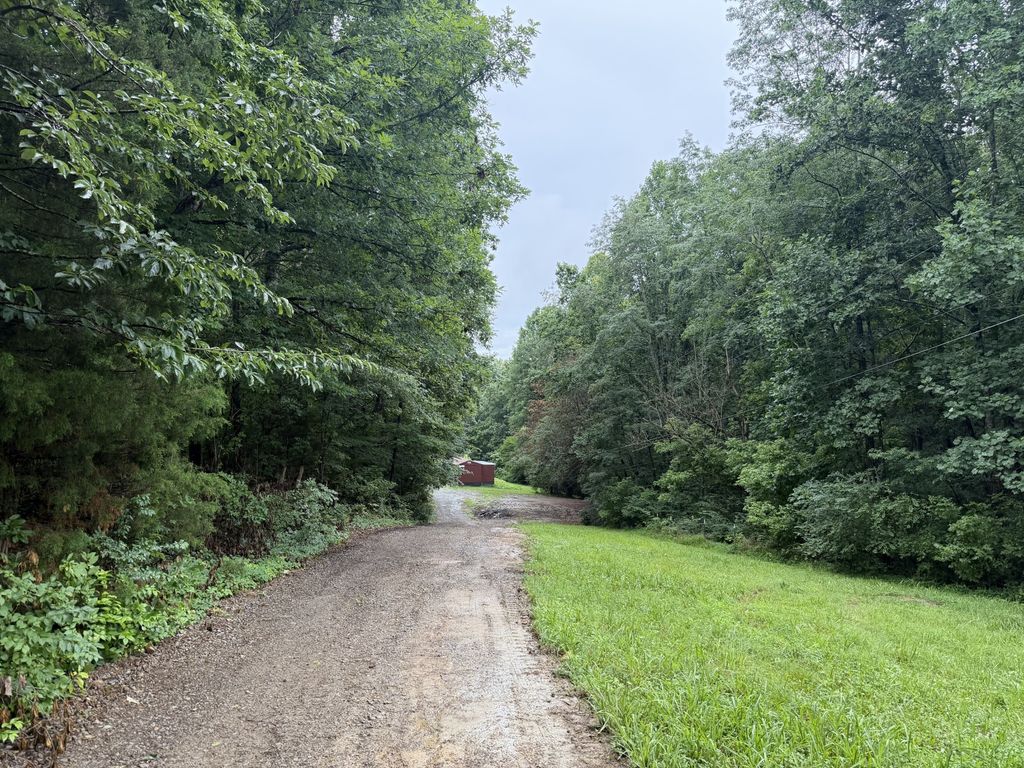 1366 Bandy Rd, Ashland City