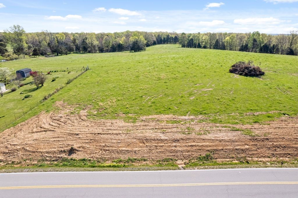 5479 Louise Rd, Cumberland Furnace