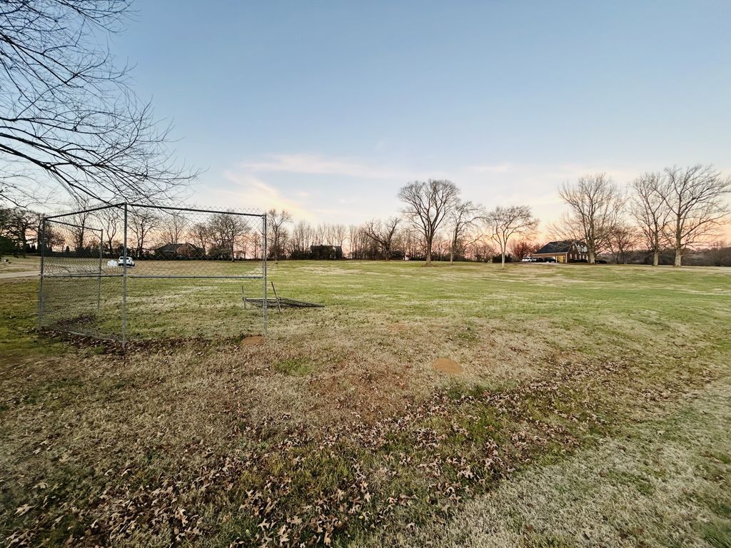 1 Sugar Tree Rd, Pulaski