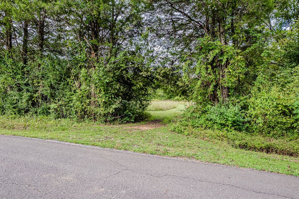 0 County Road 432, Englewood