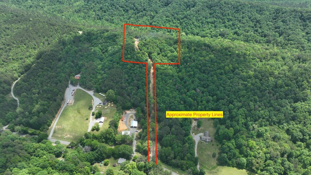 1250 Welcome Valley Road, Benton