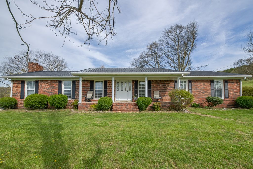 1839 Polly Adams Rd, Belfast