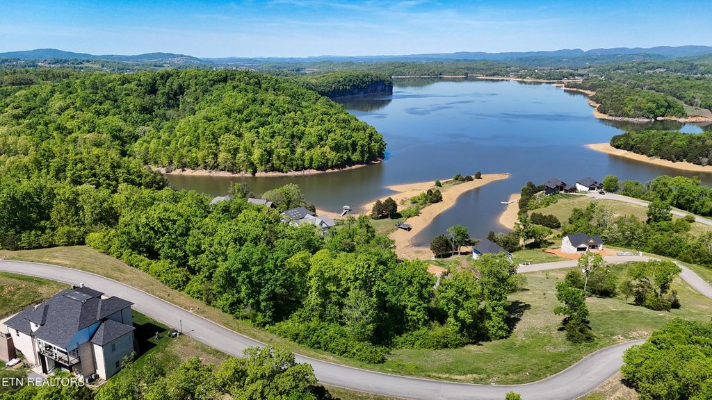 2021 Turner Landing Rd, Russellville