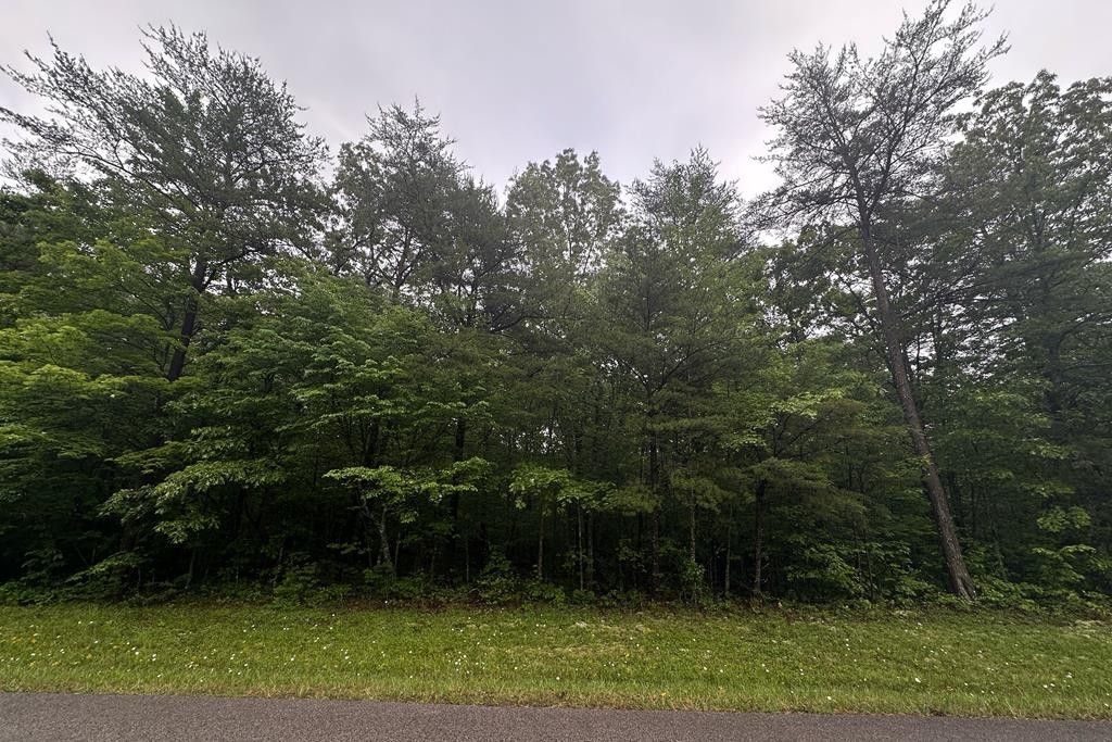 0 Cumberland Lakes Dr, Monterey