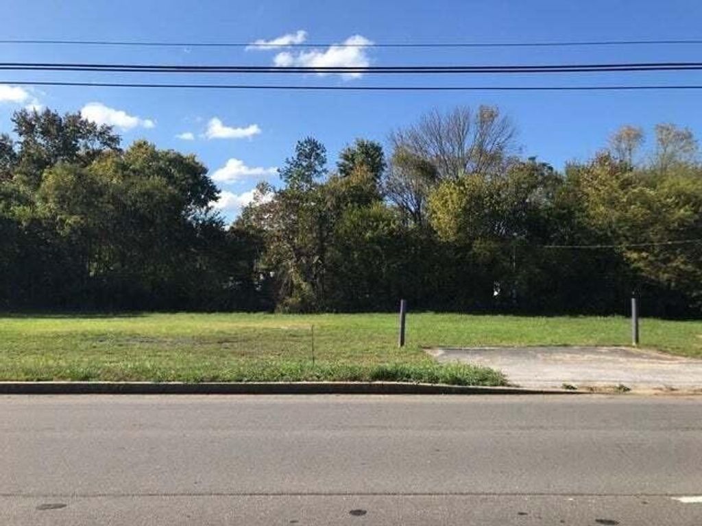 5455 N Lee Highway, Cleveland