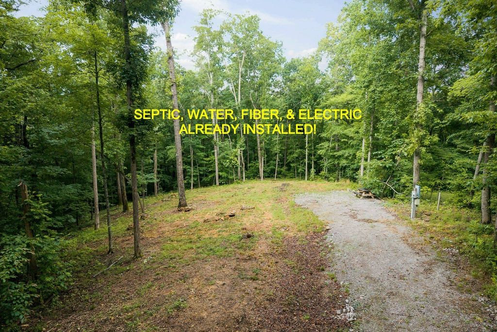 222 Witherspoon Dr, Smithville