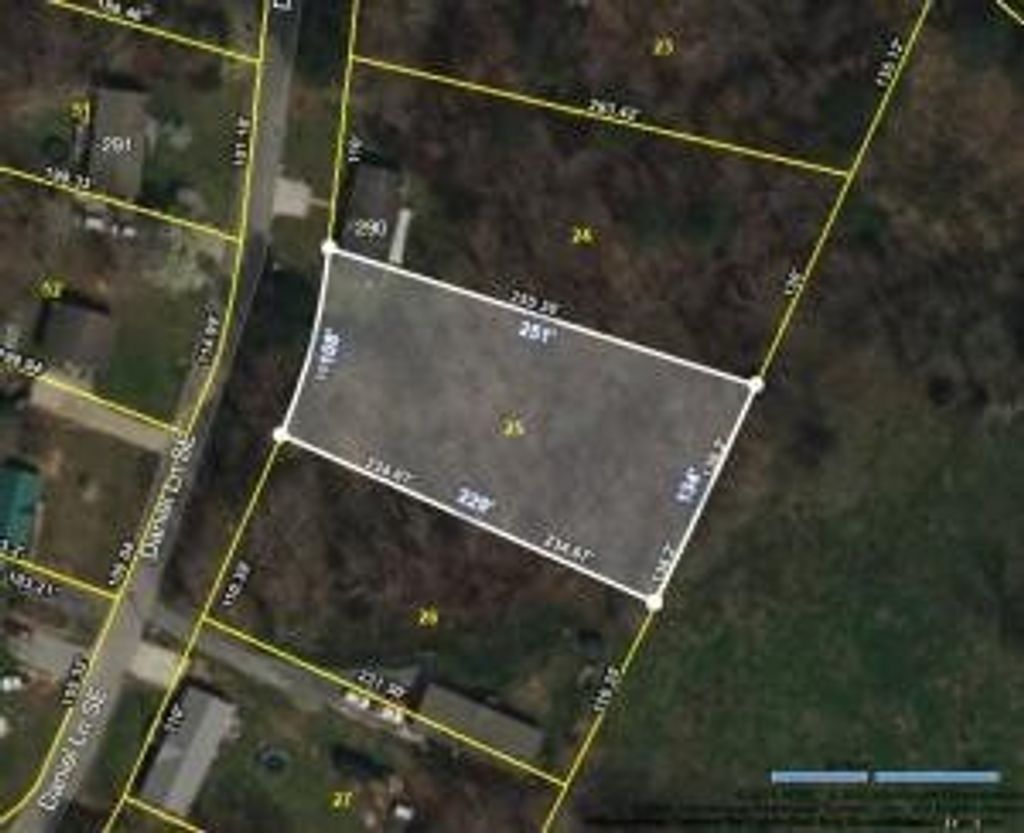 280 Daniel Lane Se, Cleveland