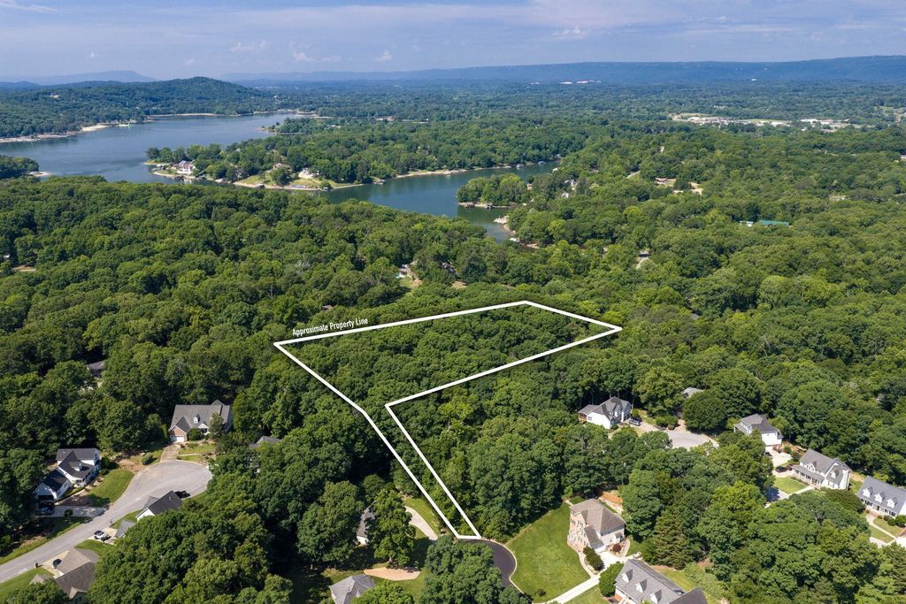 8801 College Station Lane, Soddy Daisy