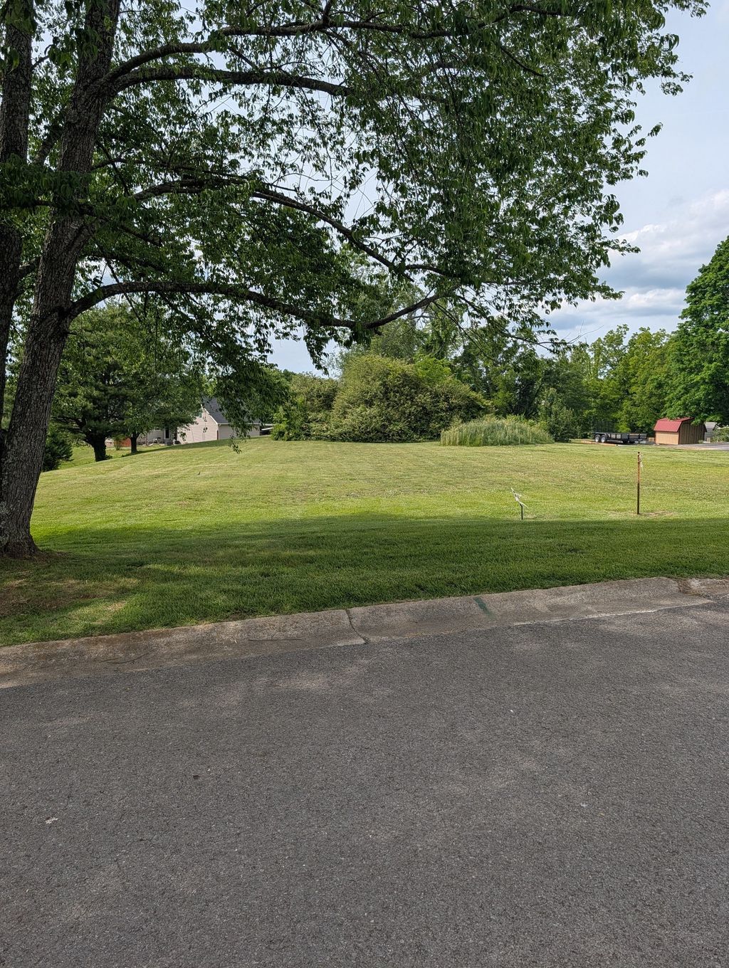 105 Fairlane Drive, Shelbyville