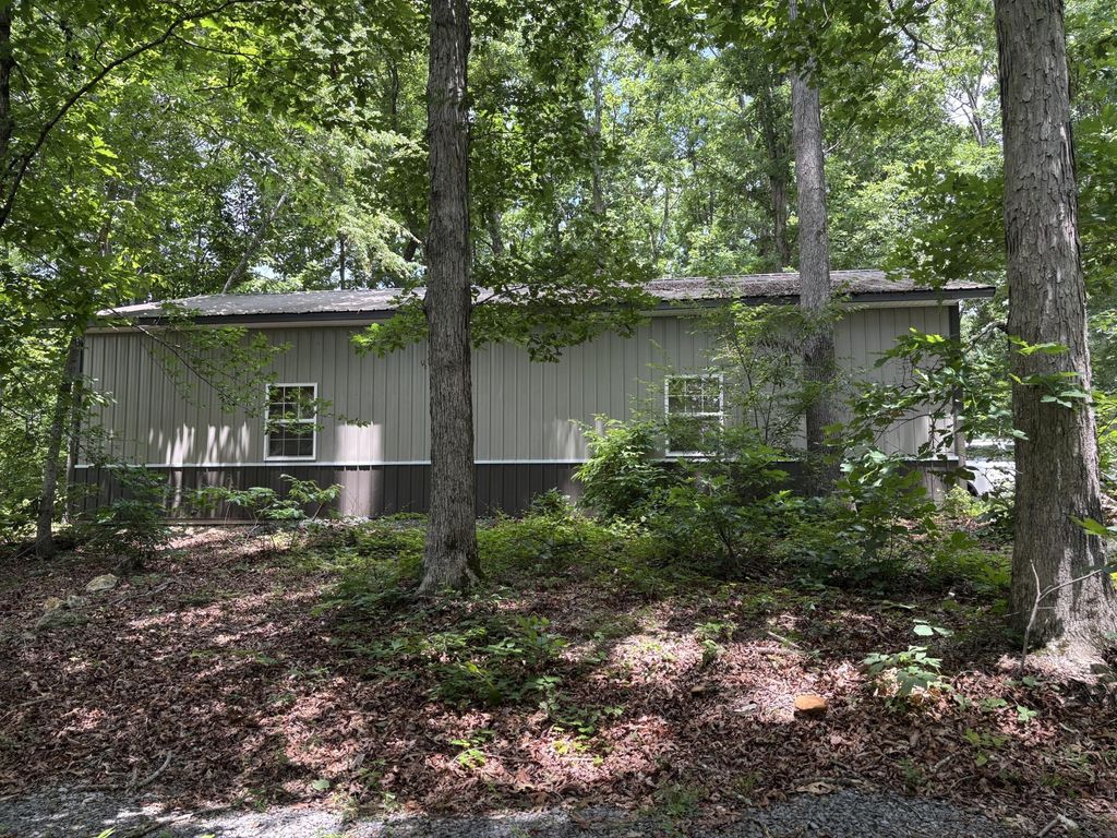 236 County Road 3, Riceville