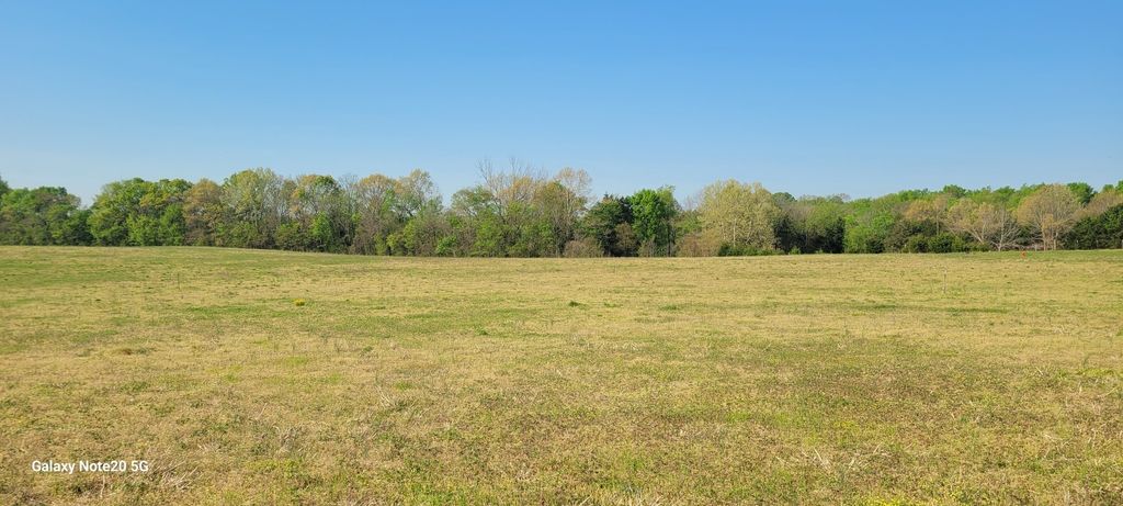 4 Mount Lebanon Church Rd, Shelbyville