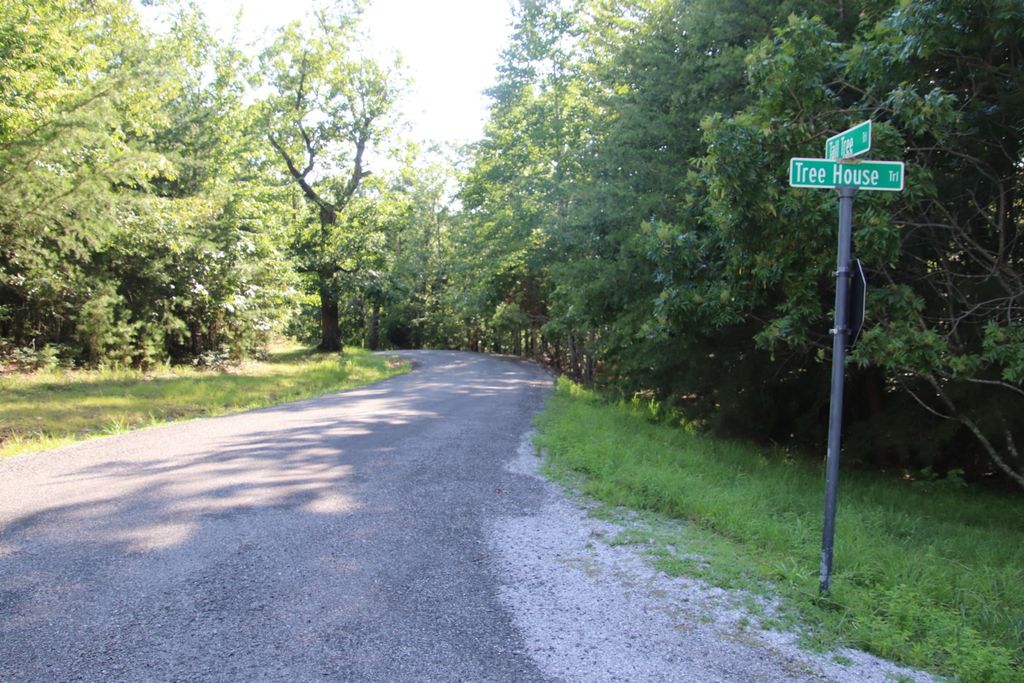 400 Tree House Trail, Dunlap