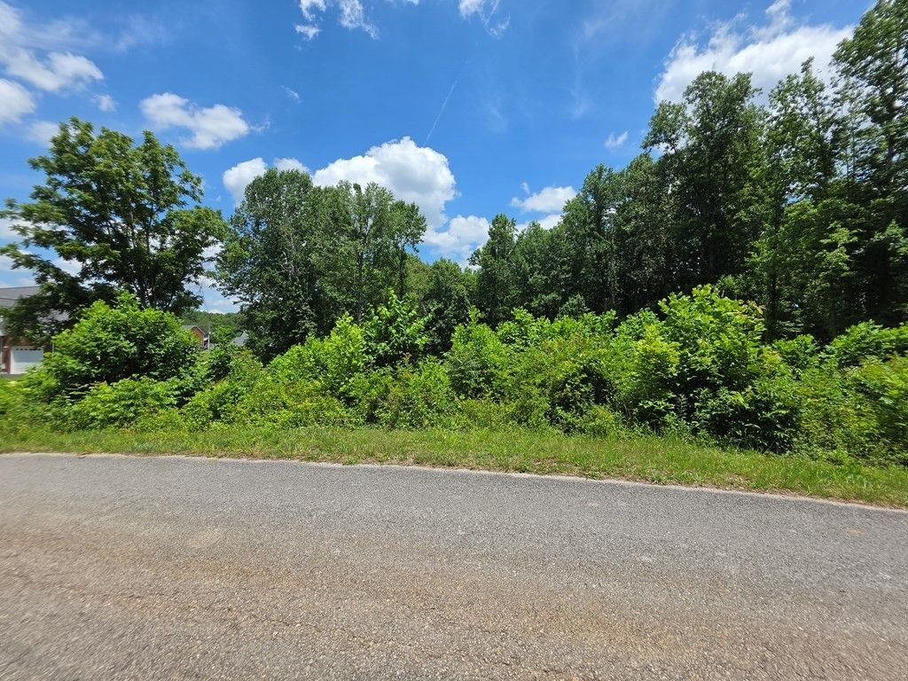 1140 Heathwood West Dr, Cookeville