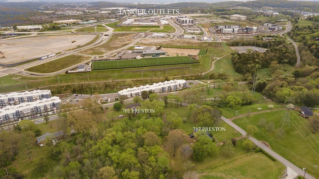 717 Preston Rd, Antioch