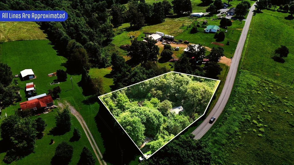 384 Underwood Rd, Lafayette