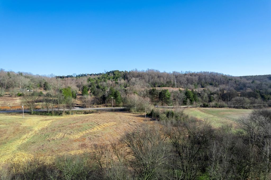 0 Highway 11s, Riceville