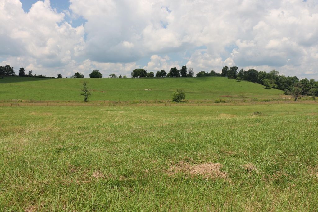 4 County Road 461, Englewood